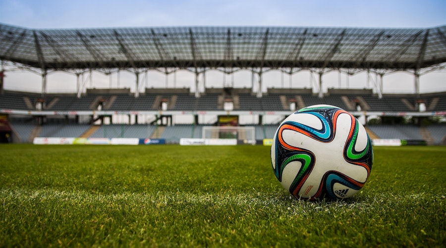 futbol-topu-1.jpg