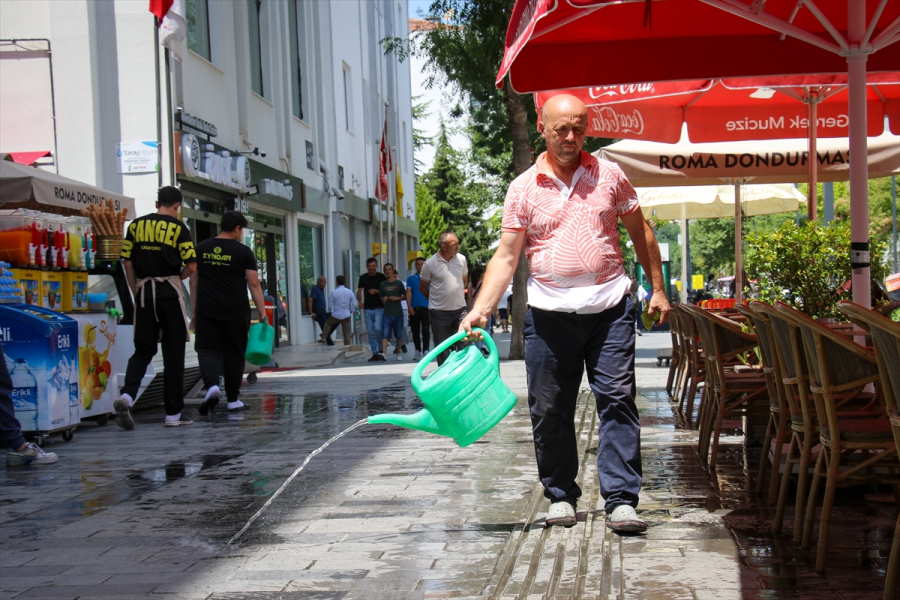 usakta-sicak-hava-etkili-oluyor-3.jpg