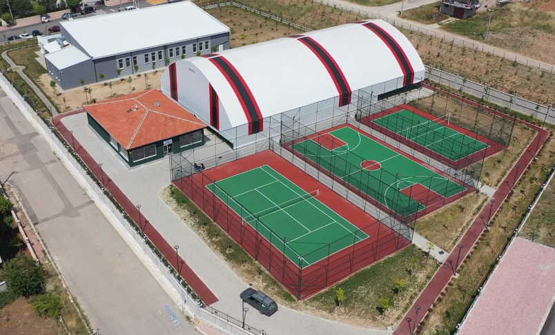 esentepe-spor-kompleksi-3.jpg