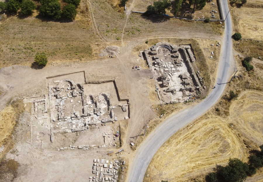 sebaste-antik-kentinde-hamam-kalintilari-bulundu-1.jpg