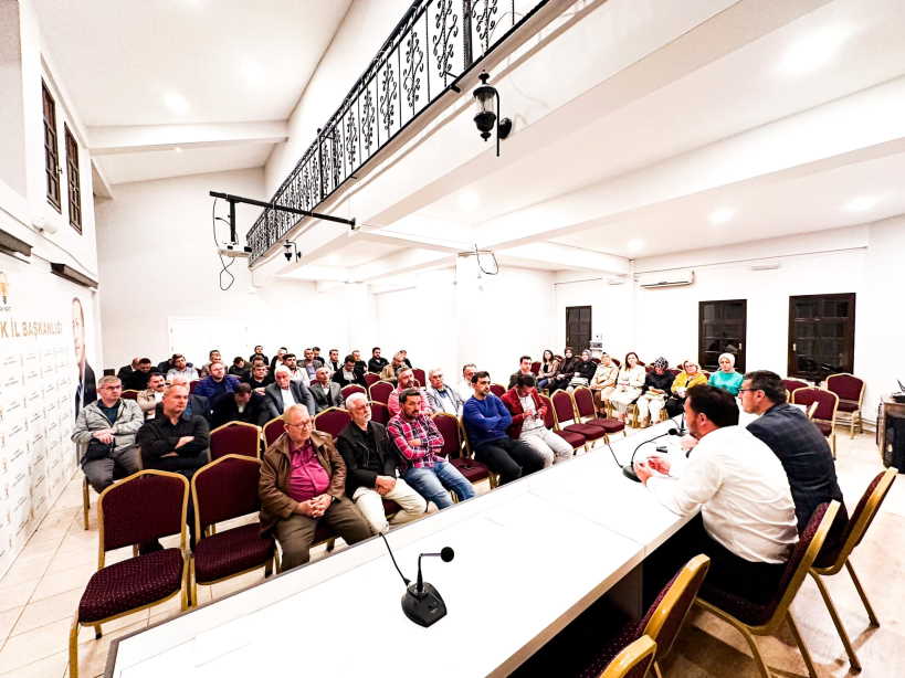 ak-parti-usak-il-baskanligi-1.jpg