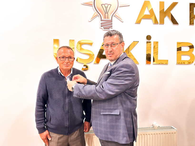 ak-parti-usak-il-baskanligi-3.jpg