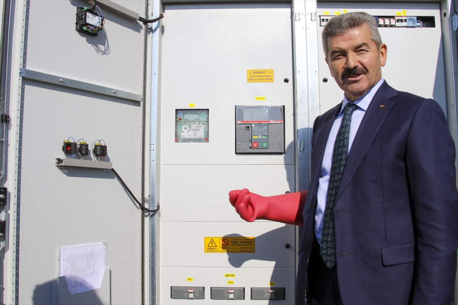 usak-gunes-enerjisi-satrali-4.jpg