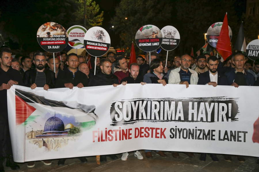 usak-israil-protestosu.jpg