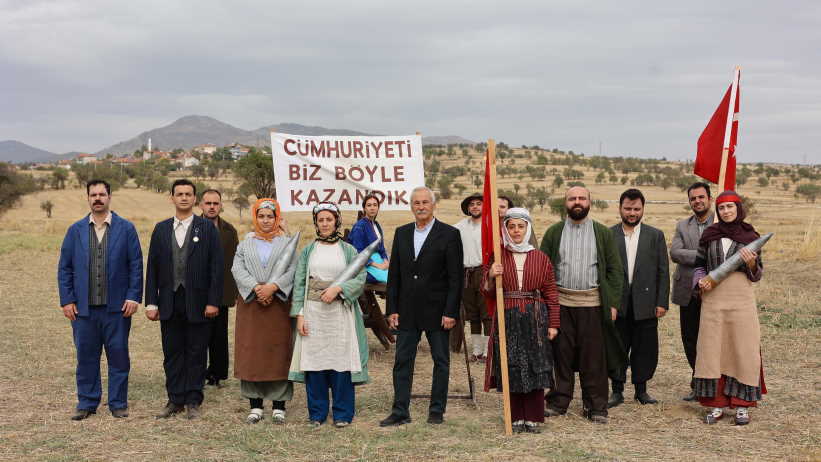 cumhuriyeti-biz-boyle-kazandik-fotografi-canlandirma-1.jpg