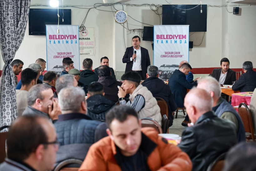 baskan-mehmet-cakin-esnaf-bulusmalarini-surduruyor-1.jpg