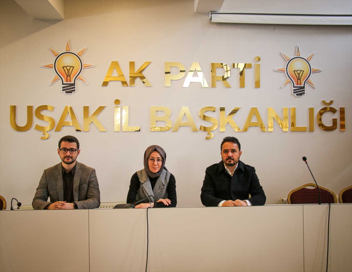 ak-parti-usak-il-kadin-kollarindan-kadina-yonelik-siddetle-mucadele-gunu-aciklamasi-1.jpg