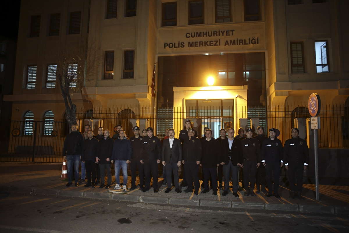 valisi-ergungorev-basindaki-personeli-ziyaret-etti-1.jpg