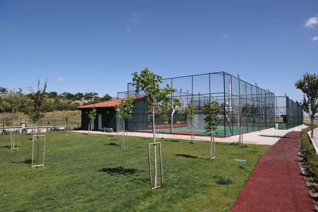 karaagac-mahallesi-genclik-parki-3.jpg