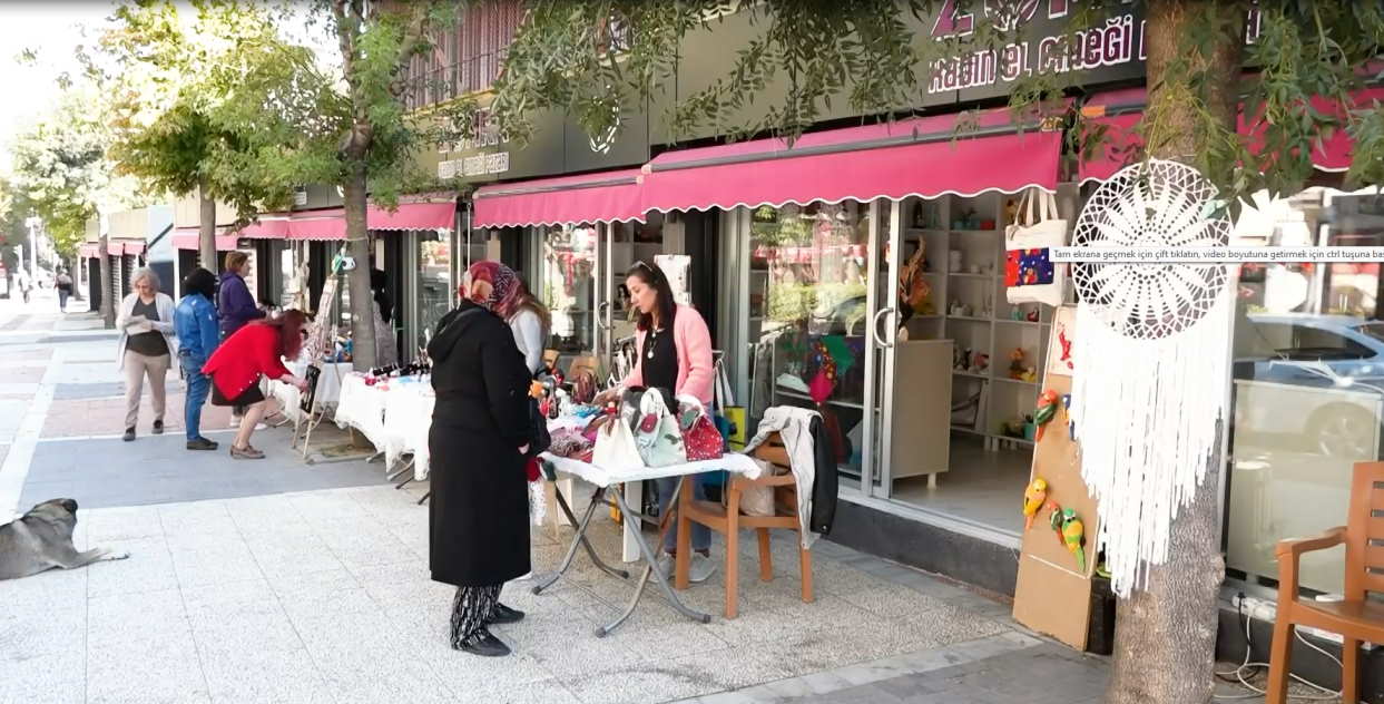 zumra-kadin-pazari.jpg