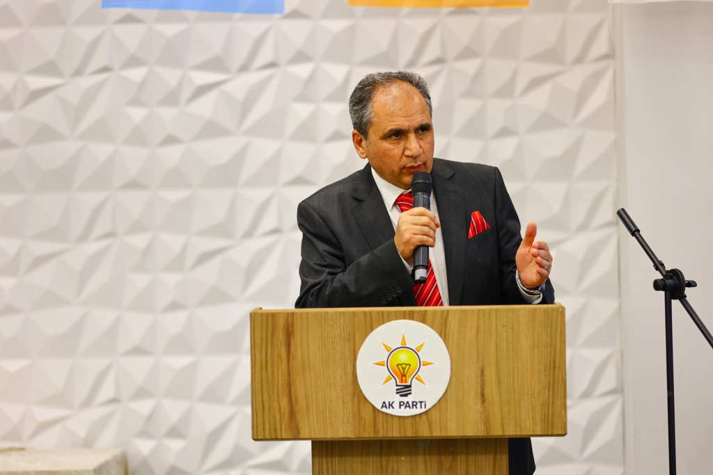 ak-parti-usak-vefa-yemegi-8.jpg