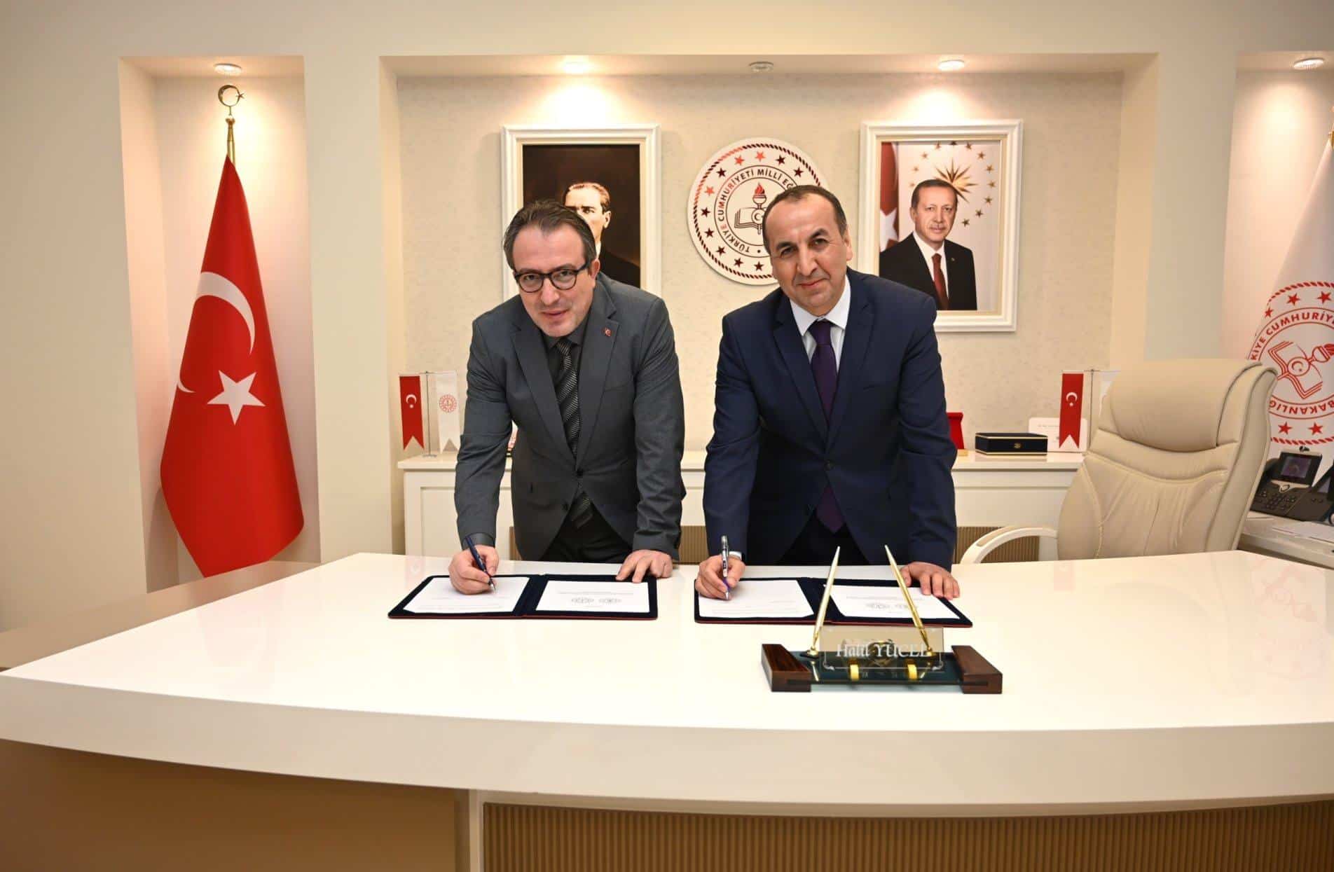 usakta-kulturel-miras-projesi-hayata-geciyor.jpg