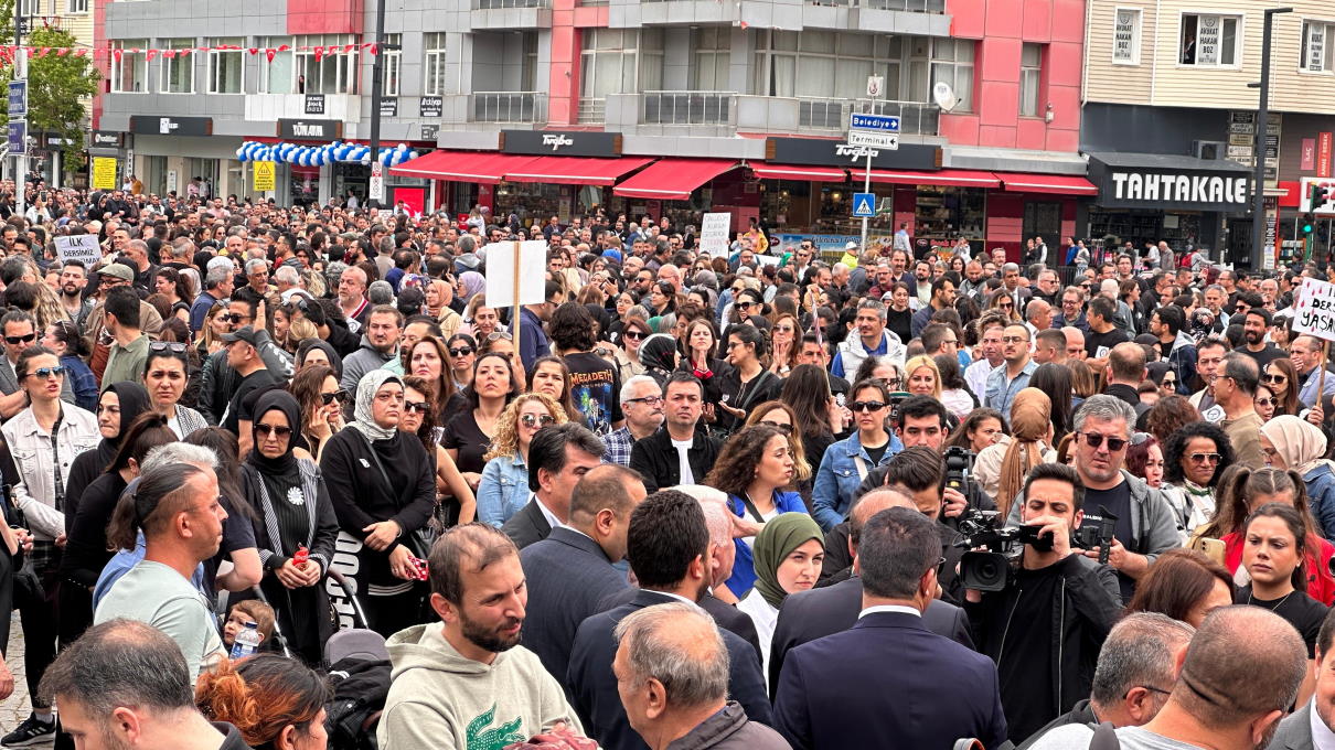 usak-ogremen-protestosu-2.jpeg