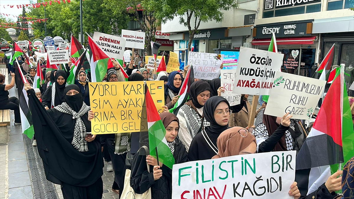 usakli-kadinlar-gazzedeki-mazlum-anneler-icin-yurudu-1.jpg