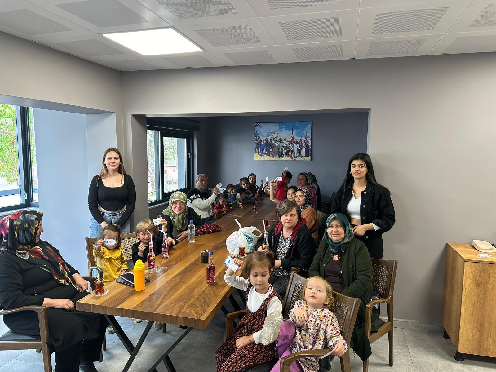 usak-universitesi-ogrencileri-5.jpeg
