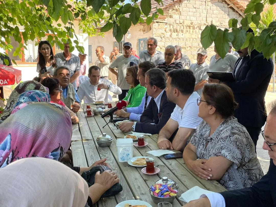 tbmm-maden-arastirma-komisyonu-usak-kisladagda-2.jpg
