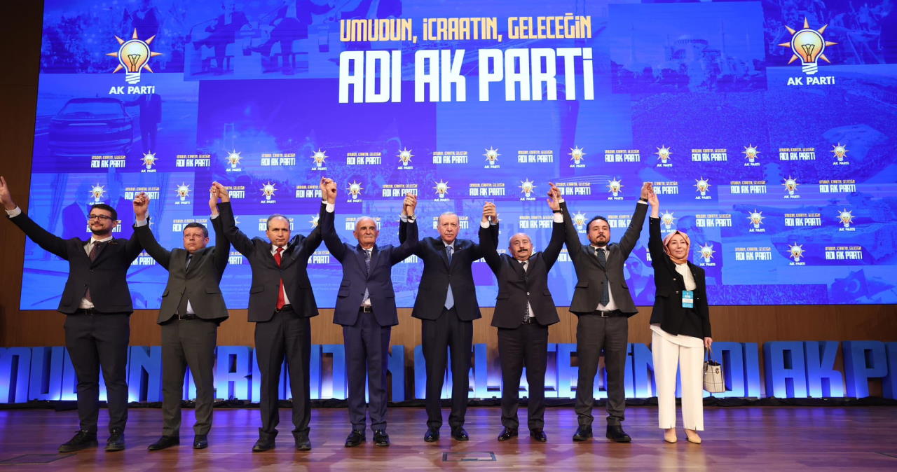 zfer-arpaci-ak-partiye-katildi-1.jpg
