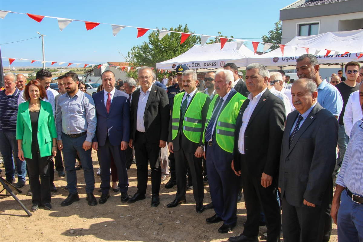 usaka-yapilacak-12-derslikli-okulun-temeli-atildi-1.jpg