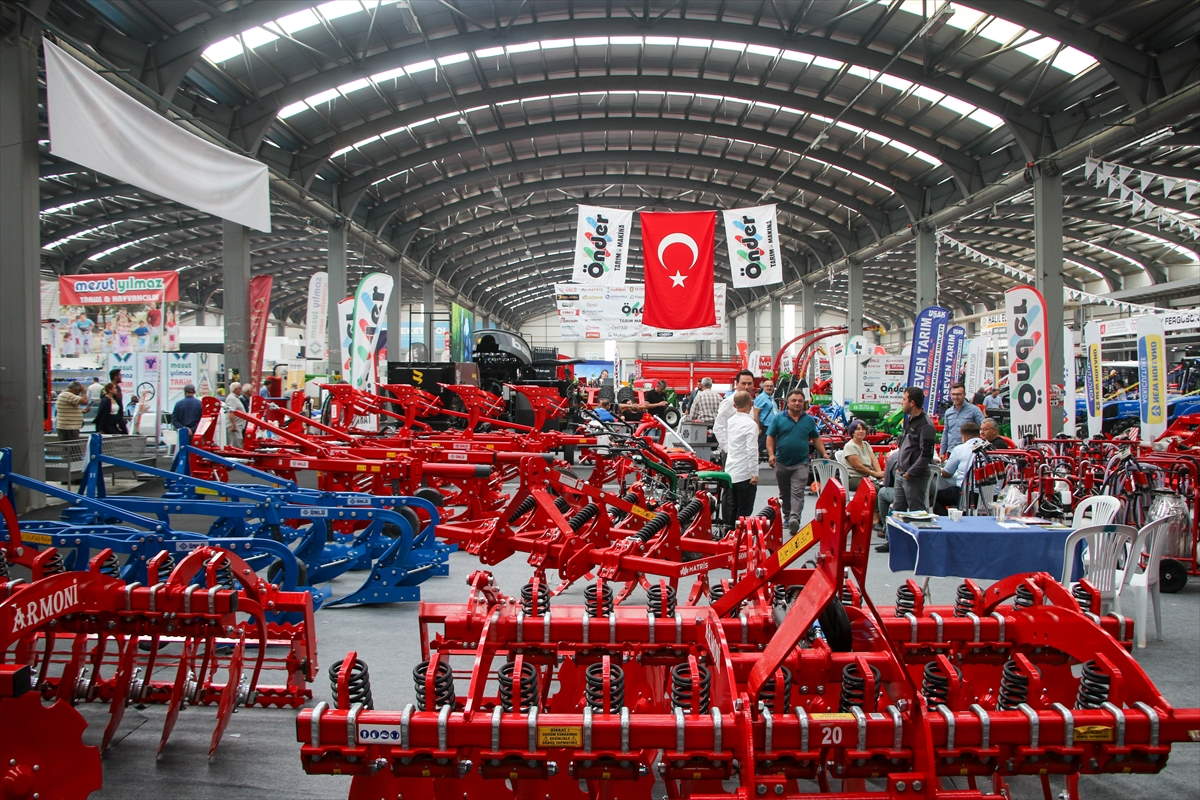 usak-9-tarim-hayvancilik-ve-teknolojileri-fuari-acildi-1.jpg