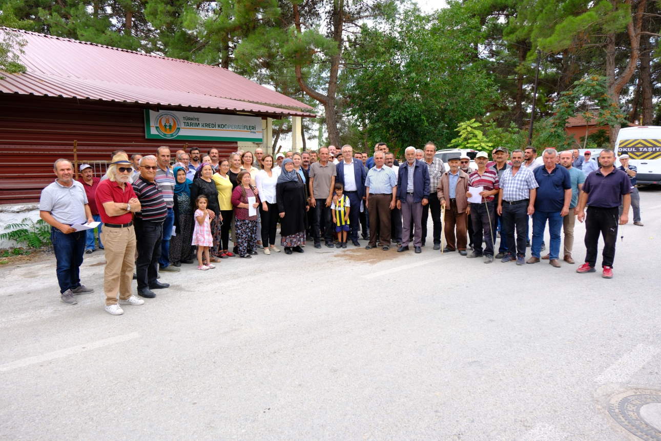 usakta-ciftciler-seslerini-yukseltti-1.jpg