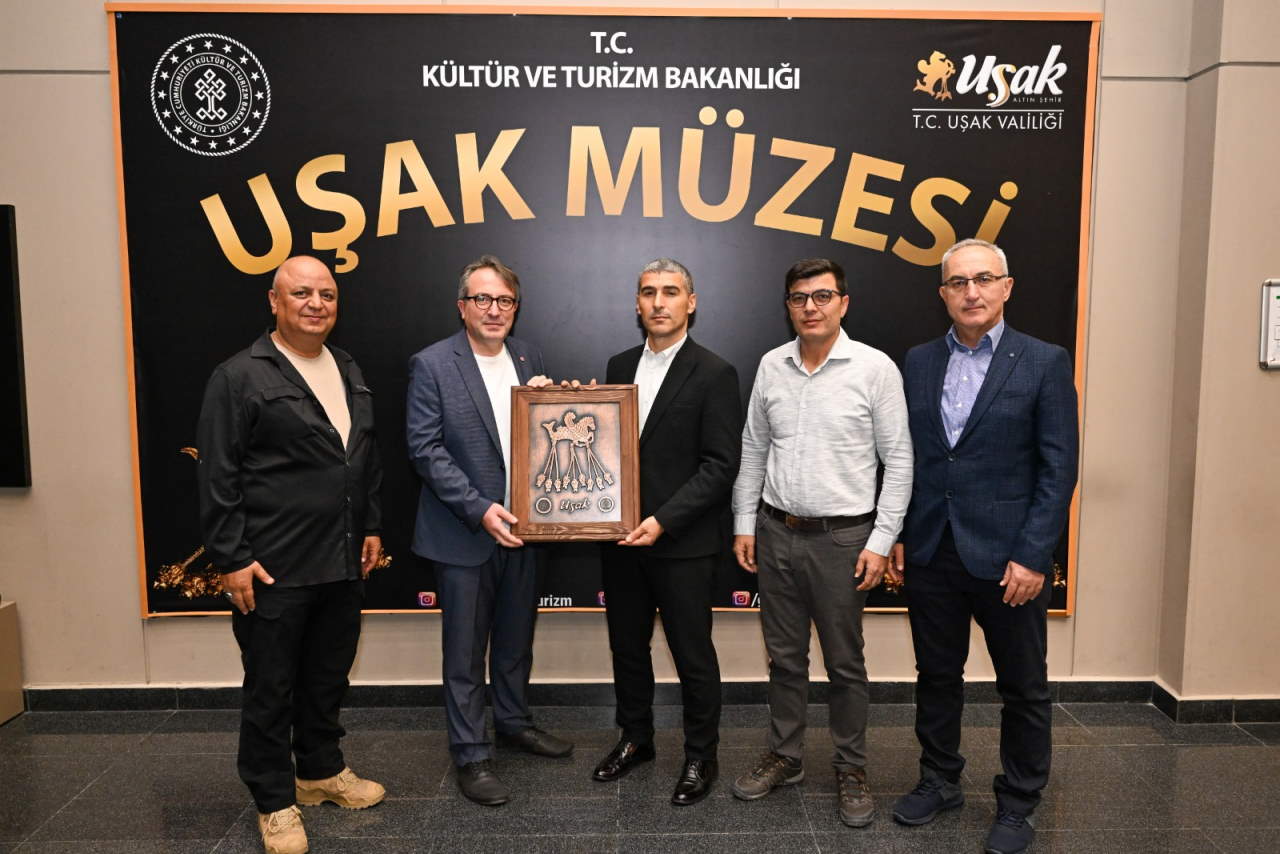 vali-naci-aktas-ziyaret-2.jpeg
