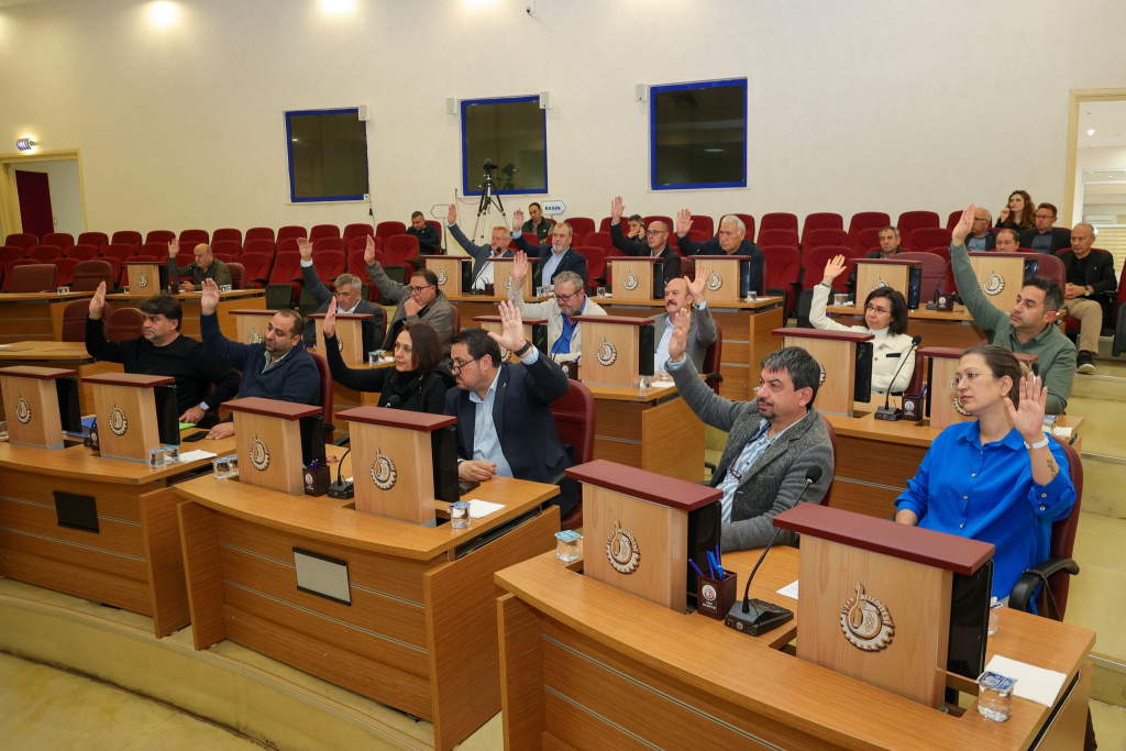 belediye-baskani-ozkan-yalim-1.jpg