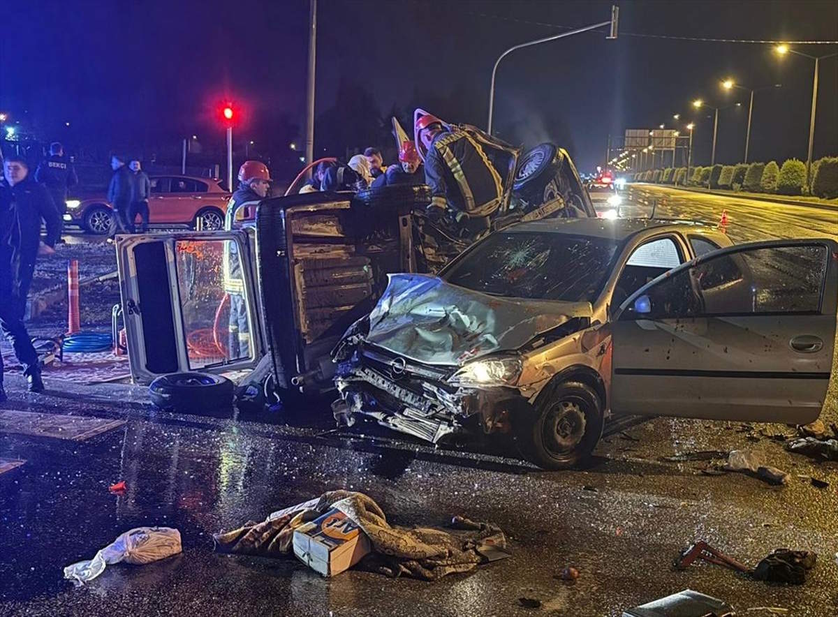 gediz-trafik-kazasi-1.jpg