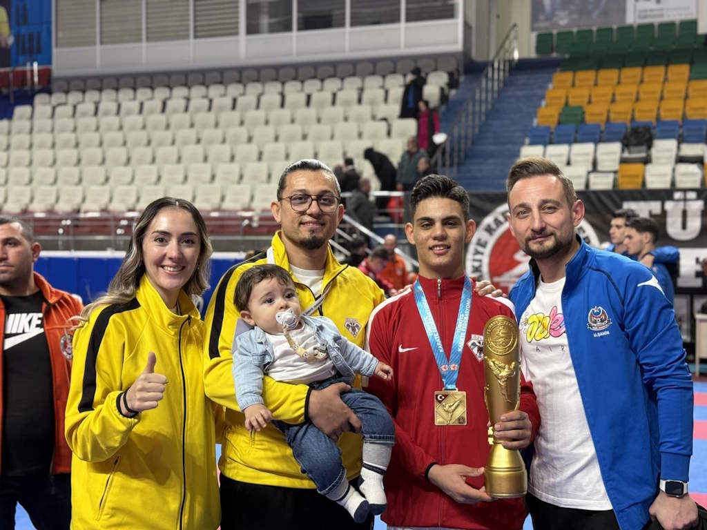 turkiye-karate-sampiyonasi-2.jpg