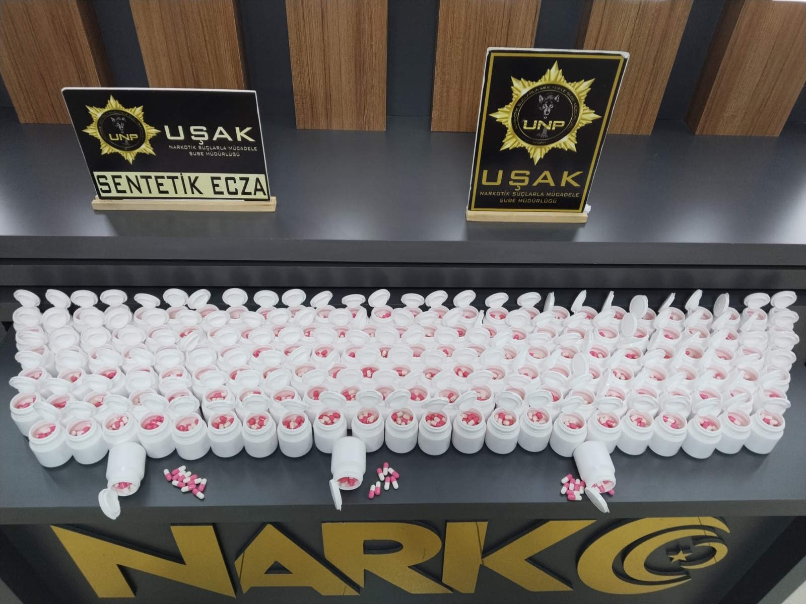 usak-narkotik-operasyonu.jpeg