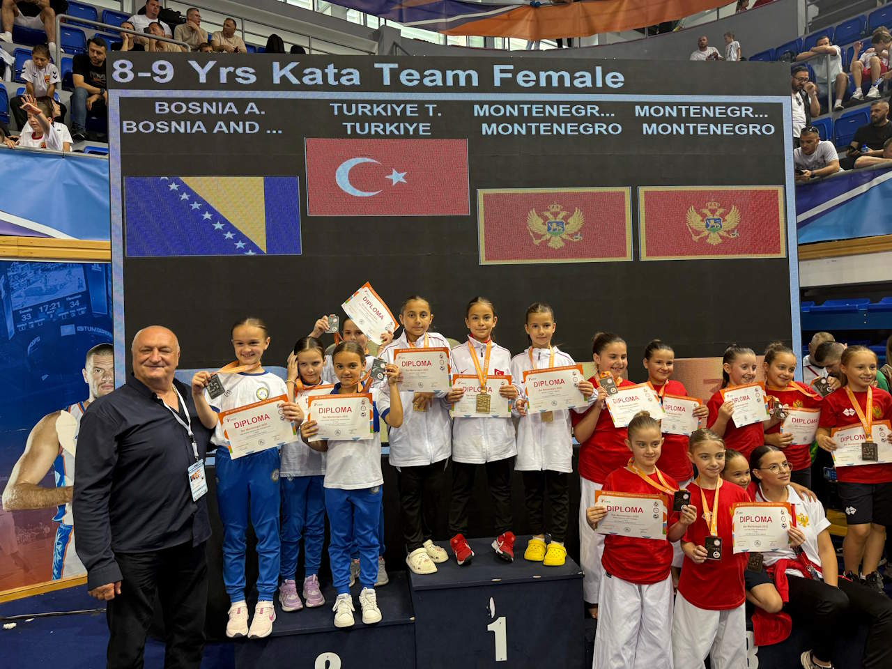 balkan-karate-sampiyonasi-2.jpeg