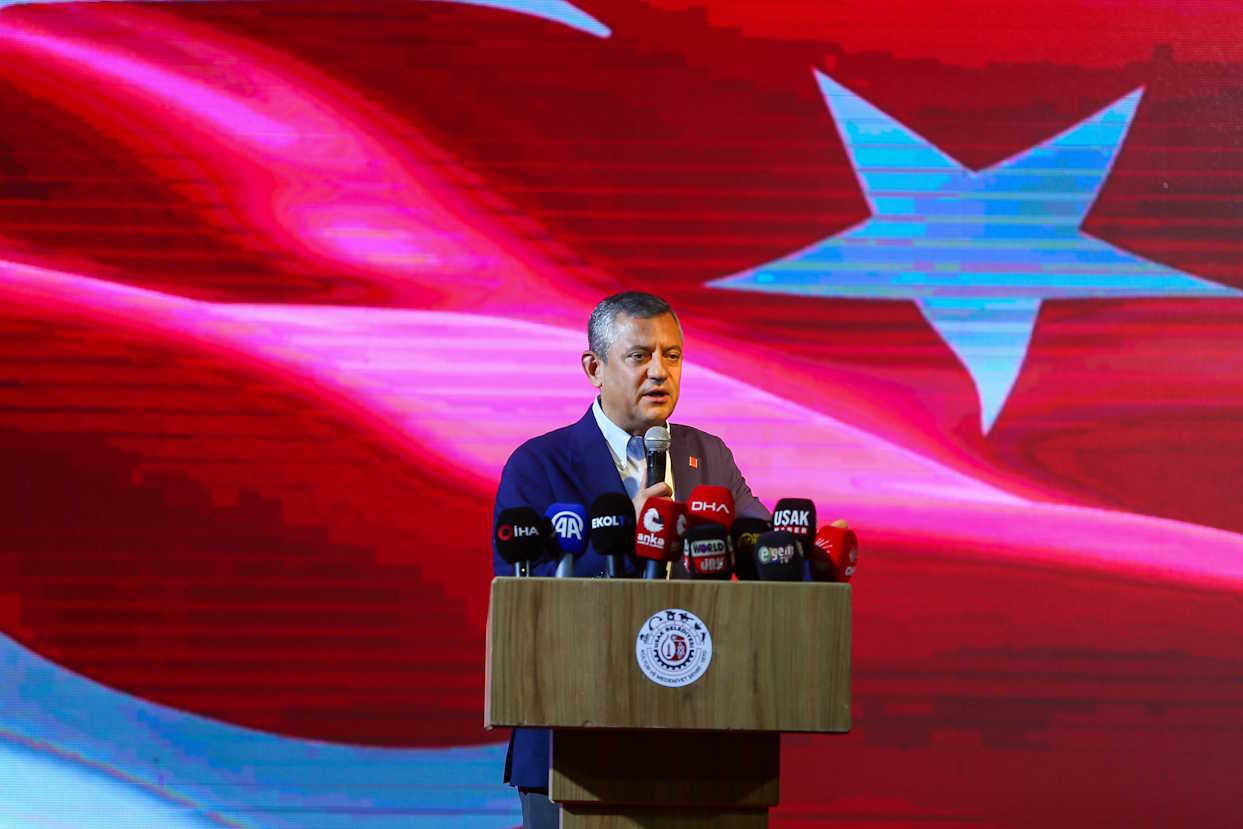 ferdi-zeyrek-amfi-salonunun-acilisi-gerceklesti-3.jpg