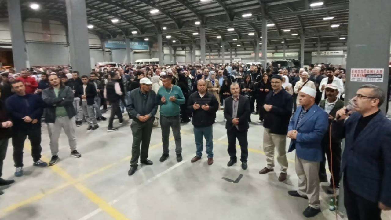 usak-hac-kafilesi