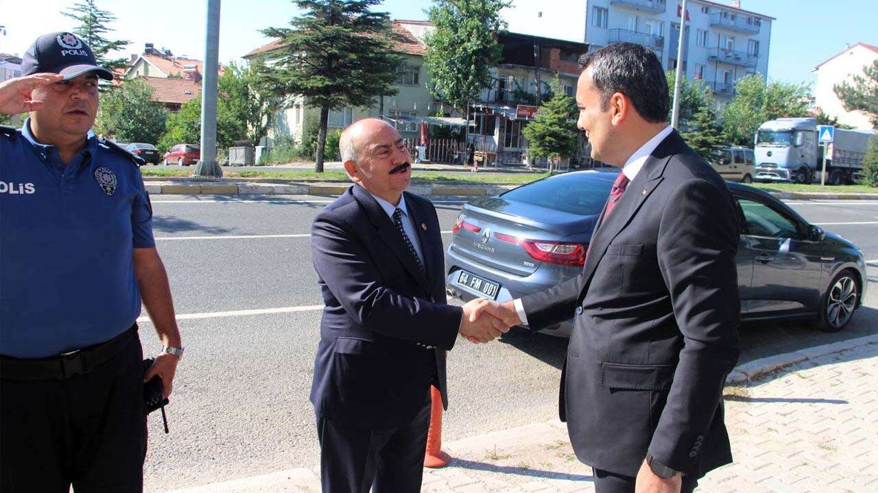 banazin-yeni-kaymakami-musa-kazim-celik-torenle-karsilandi1