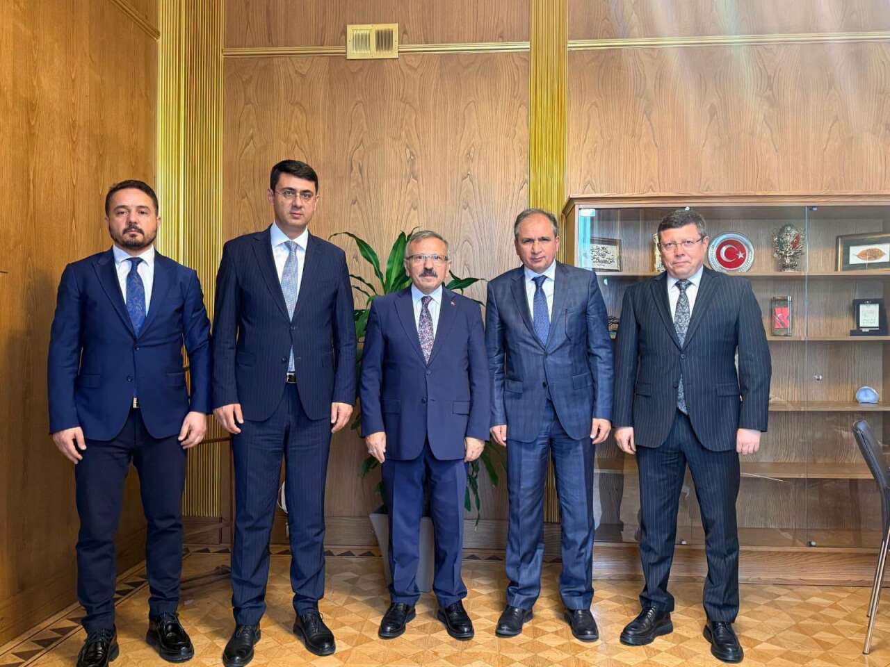 tbmm-baskanvekili-tokat-milletvekili-yusuf-beyazit-ziyaret